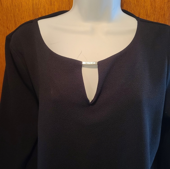 Calvin Klein black keyhole neckline tunic szM - Picture 3 of 7